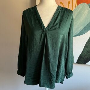 💚 Emerald Vince Camuto Blouse 💚
